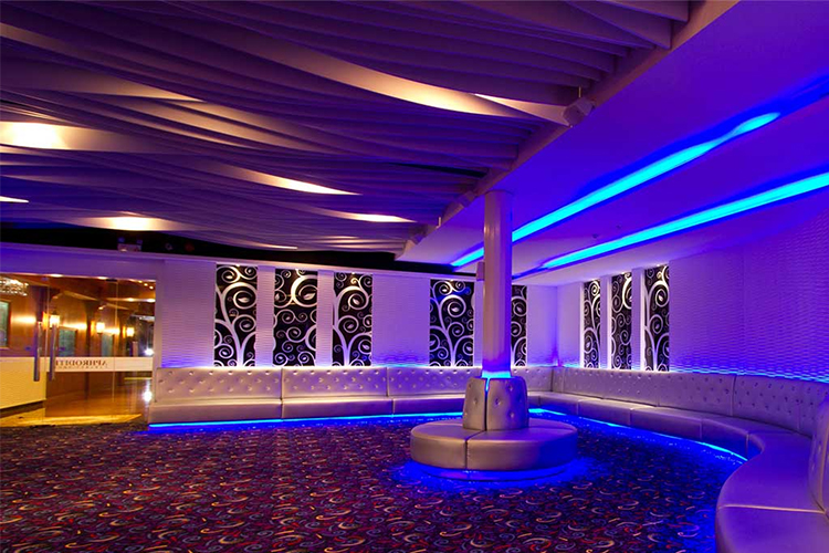 Vé Xem Show Aphrodite Cabaret Show Phuket, Thái Lan