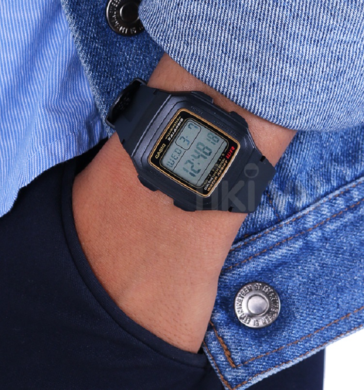Đồng Hồ Điện Tử Dây Nhựa Nam Casio DM430 (4.5 x 4 cm) - Đen
