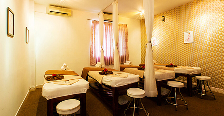 Paradise Beauty & Spa - Thanh Tẩy Gót Sen Đặc Biệt