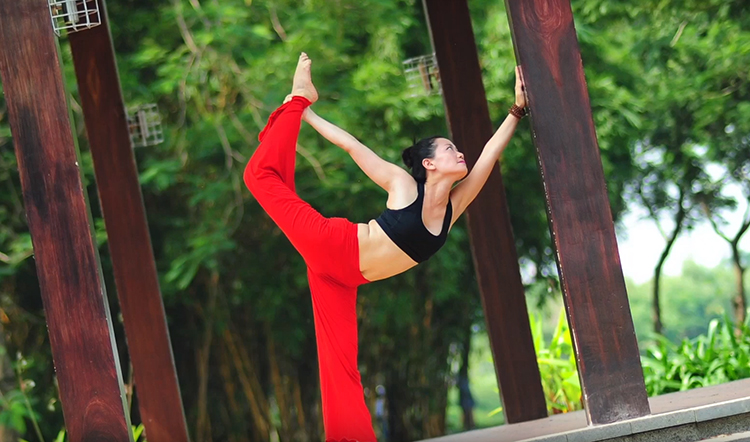 Khóa Học Yoga Giữ Gìn Nét Thanh Xuân - Đánh Thức Sự Quyến Rũ