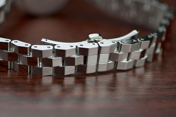 Đồng Hồ Nữ Dây Kim Loại Citizen EW5500-57A - Bạc