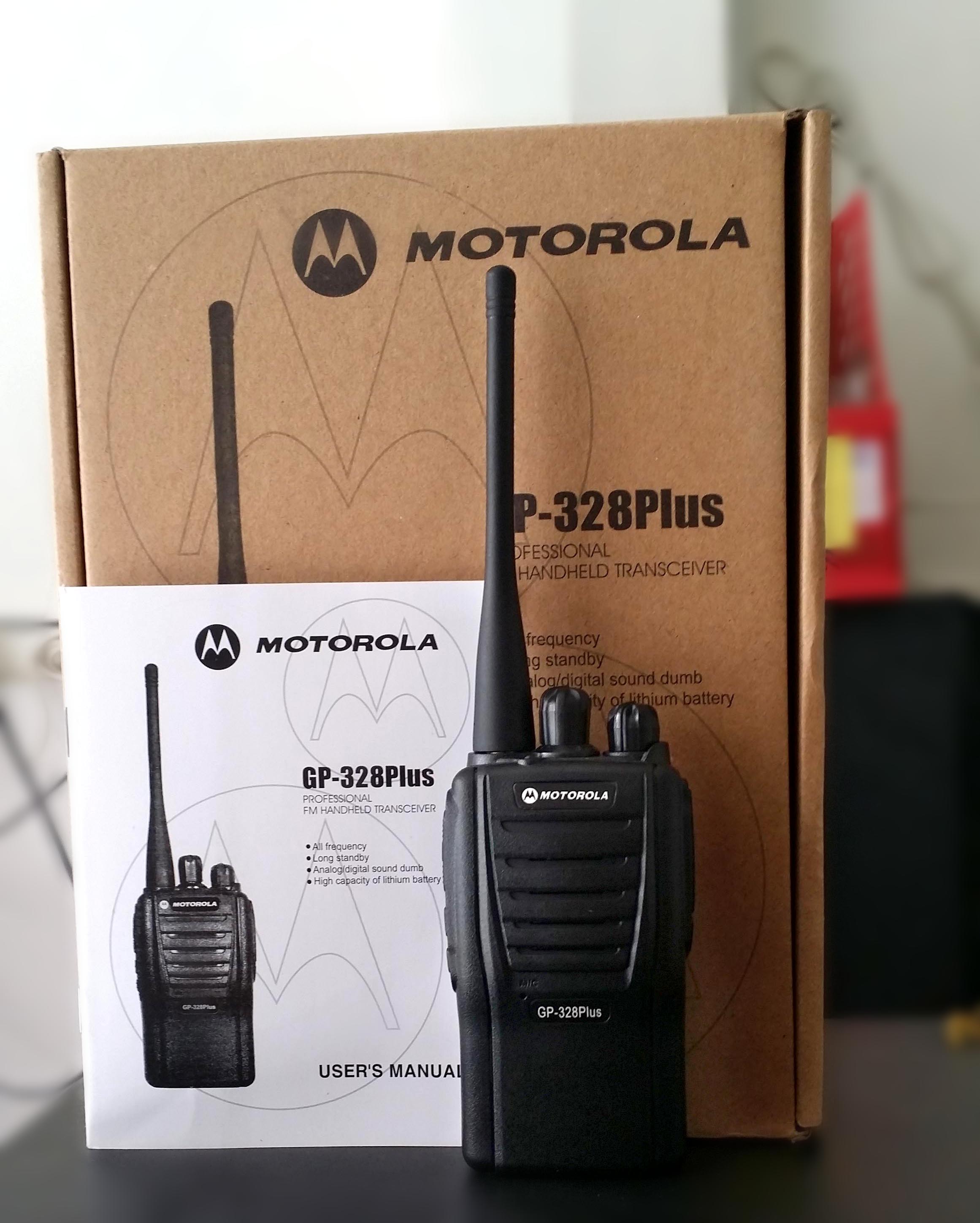 Bộ đàm Motorola GP 328 Plus (Đen)
