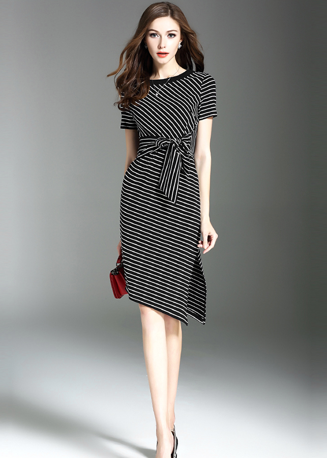 Đầm ôm sọc phối ren cột nơ eo D376