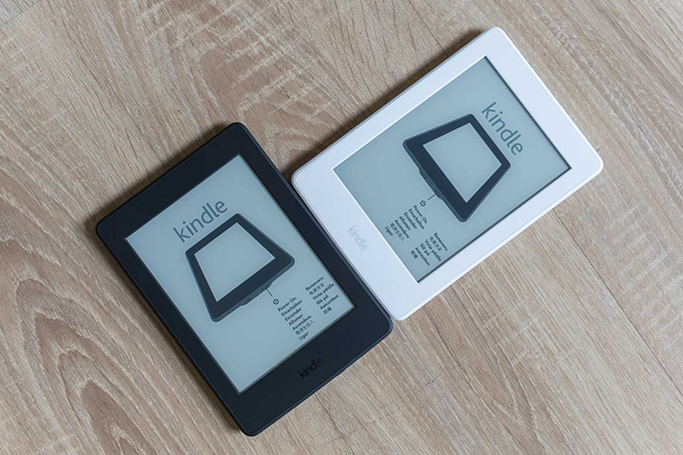 Máy đọc sách Kindle PaperWhite Manga - Hàng Chính Hãng
