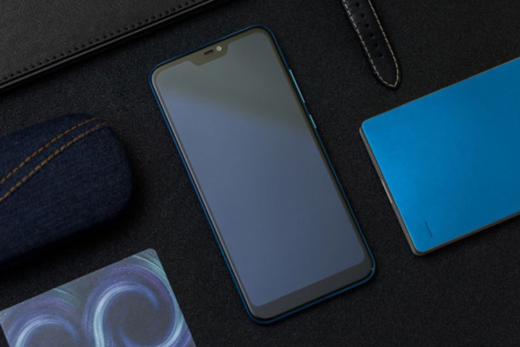 Bộ Điện Thoại Xiaomi Redmi 6 Pro (32GB/3GB) + Dán Cường Lực 5D Full Màn + Ốp Lưng - Hàng Nhập Khẩu