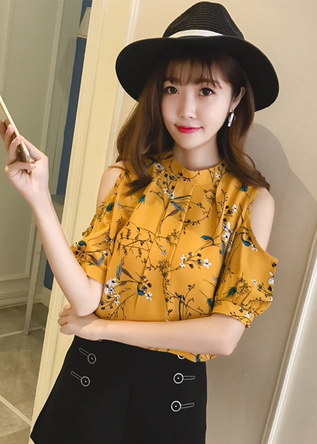 Áo nữ hở vai họa tiết hoa nhỏ ale23