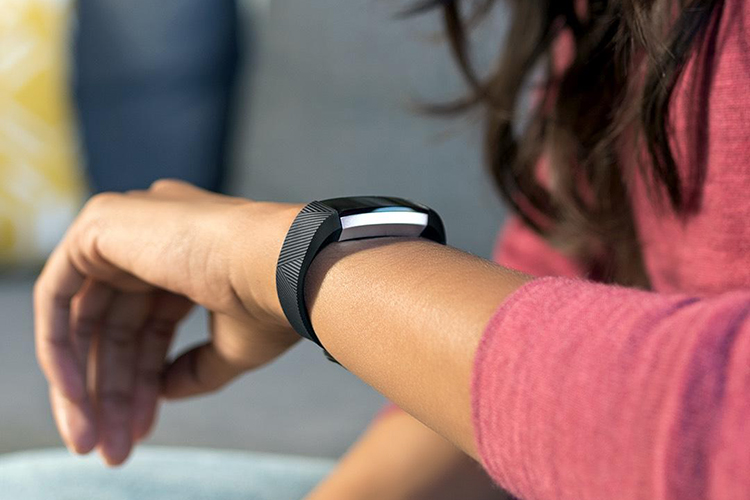 Vòng Theo Dõi Sức Khỏe Fitbit Alta HR - Hàng Chính Hãng