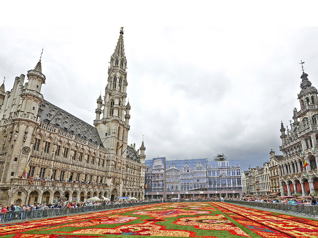 Tour Châu Âu 9N8Đ Từ HCM: Pháp - Luxembourg - Đức - Bỉ - Hà Lan, Tháng 10, 11, 12