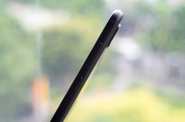 Điện Thoại Honor PLAY (4GB/64GB) - Hàng Chính Hãng