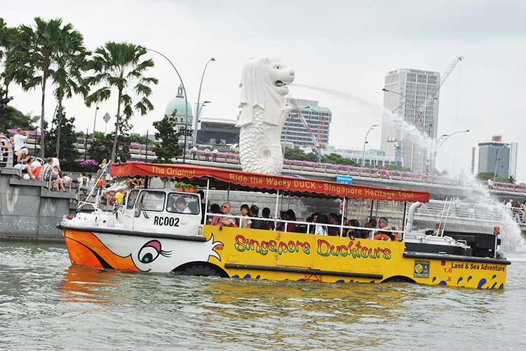 Vé Tham Quan Singapore Bằng Xe Ducky Wacky