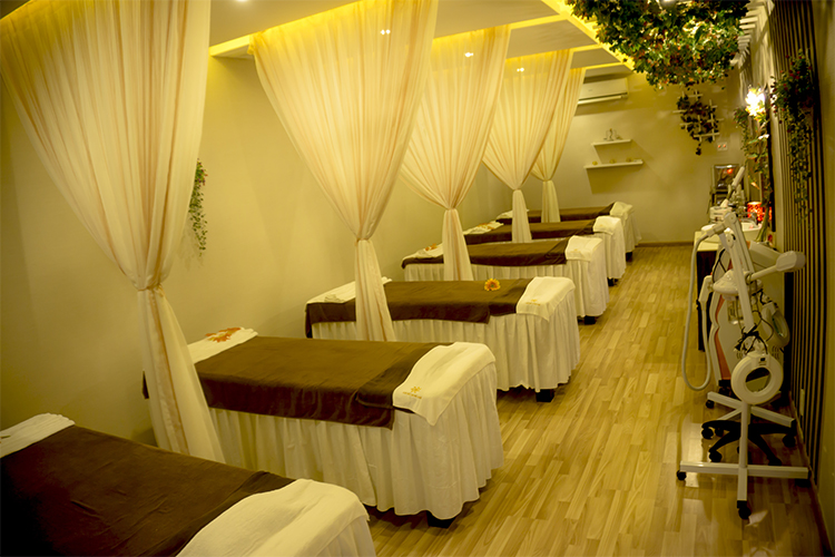 Chăm Sóc Da Mụn Bằng Công Nghệ Cao IPL