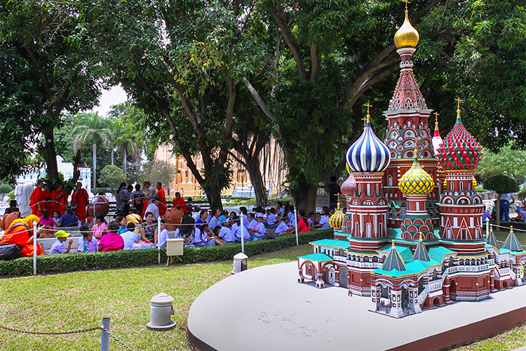 Vé Tham Quan Công Viên Mini Siam Pattaya, Thái Lan