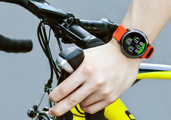 Đồng Hồ Thể Thao Thông Minh Amazfit Với Dây Đeo Silicon Định Vị GPS Cho Phép Kết Nối Với Điện Thoại IOS - Android