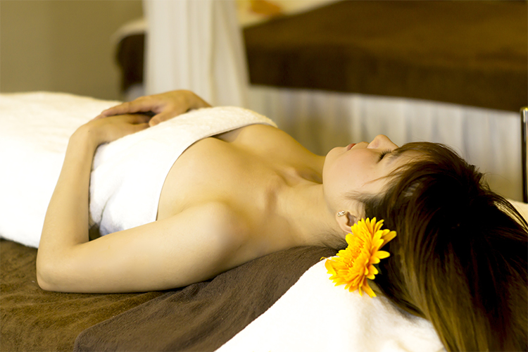 Làm Hồng Nhũ Hoa