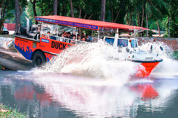 Vé Tham Quan Singapore Bằng Xe Ducky Wacky