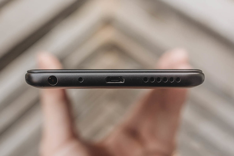 Điện Thoại Xiaomi Redmi Note 5 Pro (32GB/3GB) - Hàng Nhập Khẩu