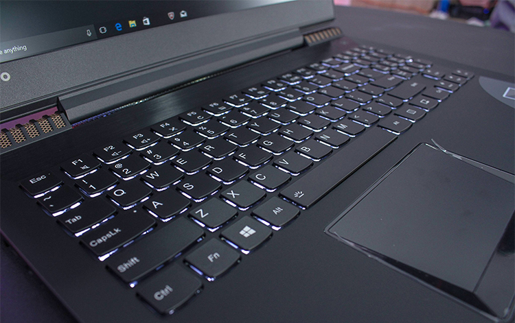 Laptop Lenovo Legion Y520-15IKBN 80WK01GEVN Core i7-7700HQ/Win10 (15.6 inch) - Black - Hàng Chính Hãng