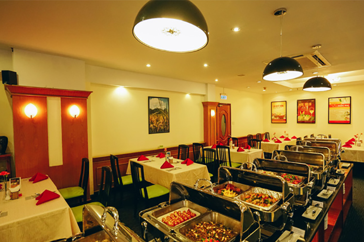 Buffet tối cuối tuần 70 món - Nhà hàng Liberty Hotel Saigon Parkview