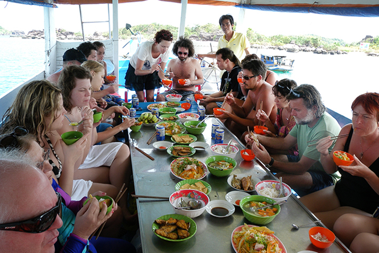 Tour Hè Phú Quốc - Nam Đảo: Câu Cá, Lặn Ngắm San Hô 01 Ngày, KH Hàng Ngày