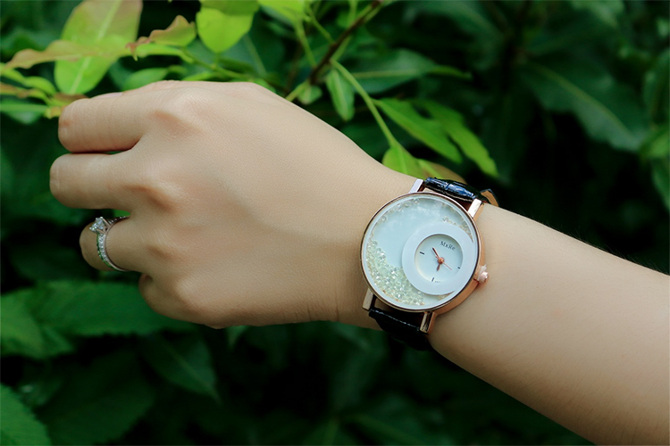 Đồng Hồ Nữ GE068 (Tím)