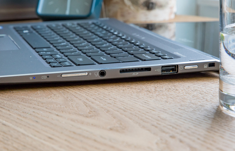 Laptop Acer Spin 5 SP513-52N-556V NX.GR7SV.004 Core i5-8250U/Win10 (13.3 inch) (Grey) - Hàng Chính Hãng