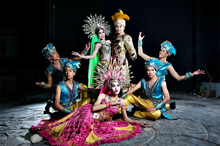 Vé Xem Show Miracle Cabaret Chiang Mai, Thái Lan - Ghế Thường