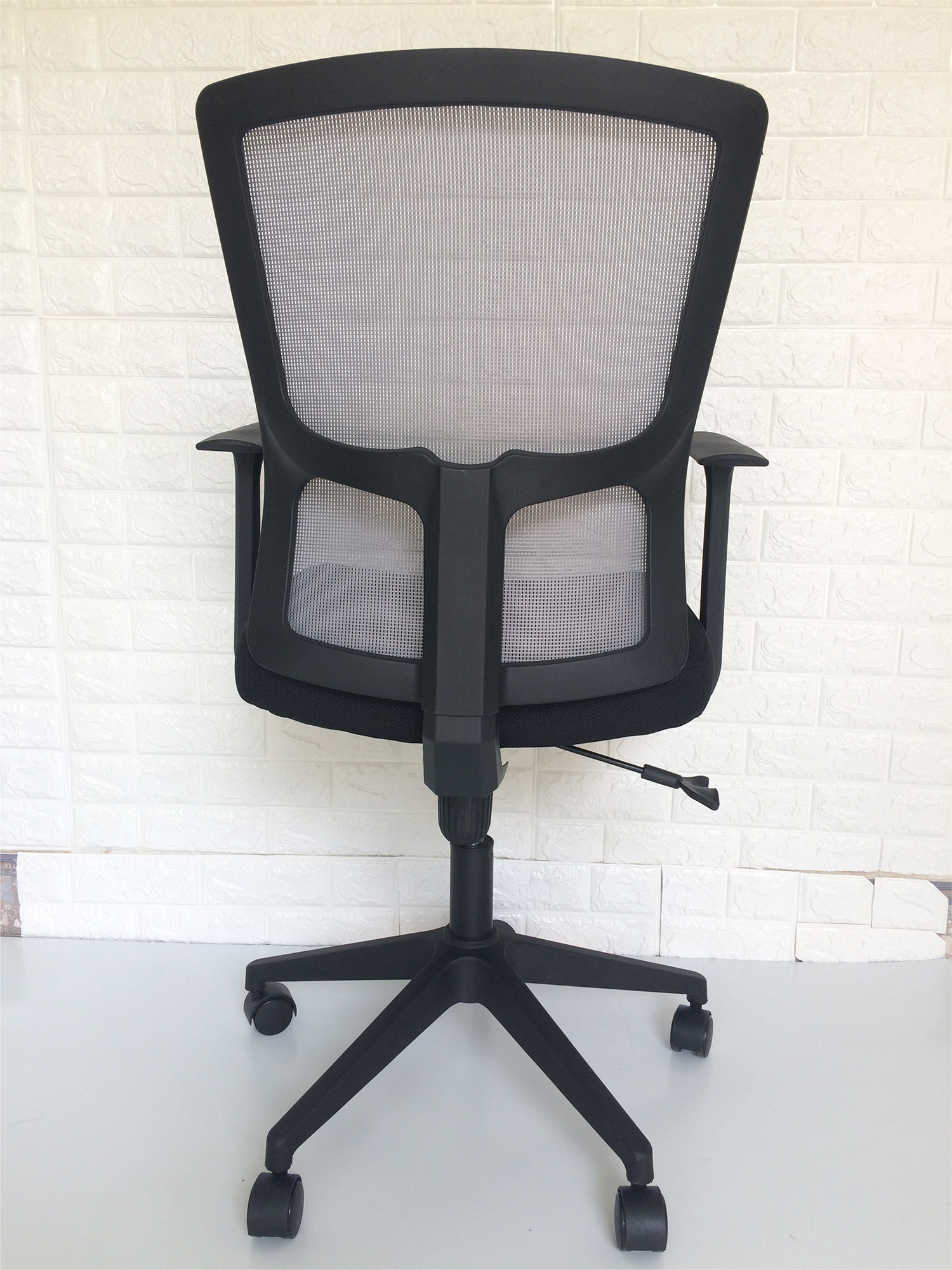 Ghế văn phòng - ghế làm việc chân xoay Best Office BOX218 