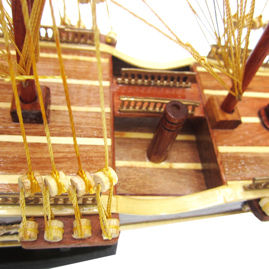 Mô hình thuyền gỗ