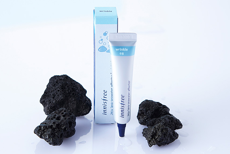 Thành Phần Kích Hoạt Cô Đặc Ngăn Ngừa Nếp Nhăn Innisfree Jeju Lava Seawater Effector (Wrinkle) (7ml)