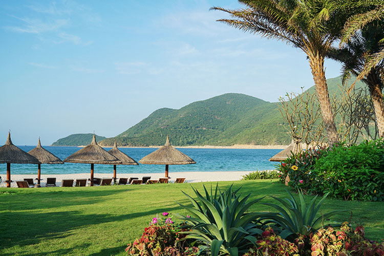 Vinpearl Nha Trang 5* - Deluxe Garden View + Ăn Sáng