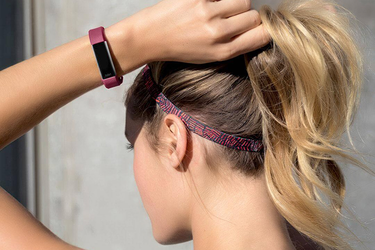 Vòng Theo Dõi Sức Khỏe Fitbit Alta HR - Hàng Chính Hãng