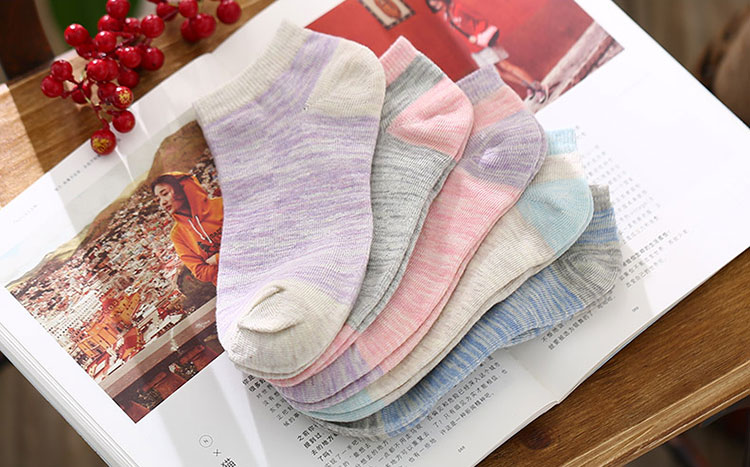 BEJIROG Womens Breathable Cartoon Socks 5pcs, Assorted Colors