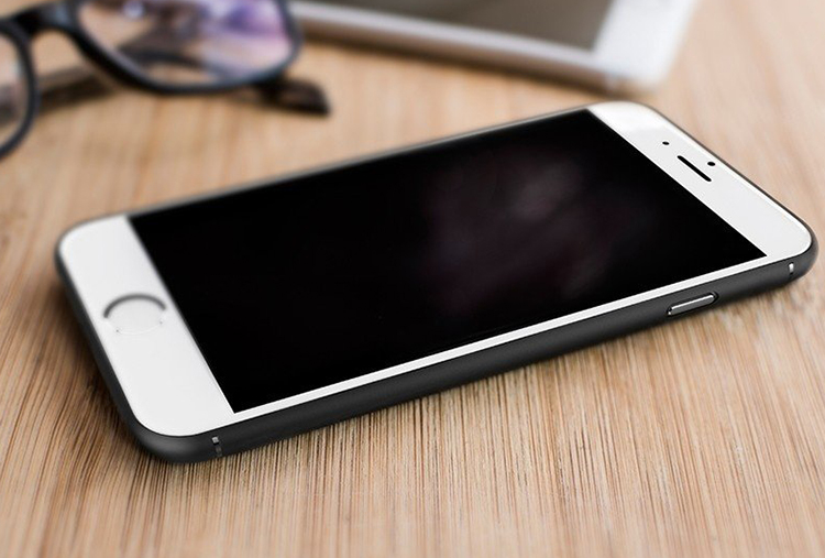 Ốp Lưng Sợi Carbon Nillkin Cho iPhone 6 Plus / 6S Plus - Hàng Chính Hãng