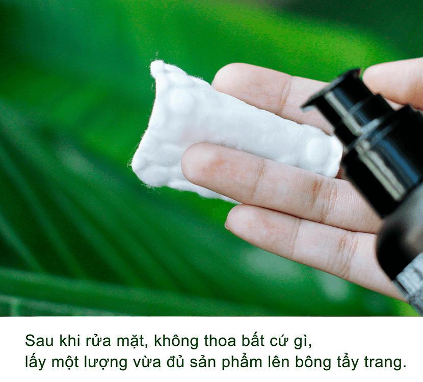 Nước hoa hồng dưỡng da trị mụn Benton Snail Bee High Content Skin 150ml