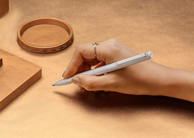 Bút Bi Xiaomi Mi Rollerball Pen BZL4011TY - Hàng Chính Hàng - Trắng