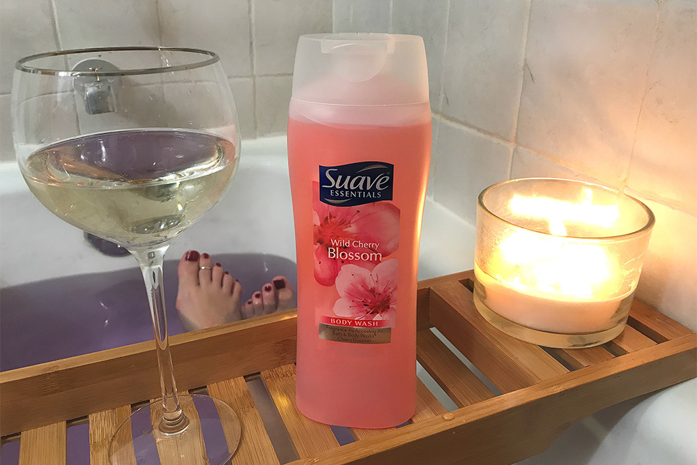 Sữa Tắm Suave Essentials Body Wash Hoa Anh Đào (443ml)