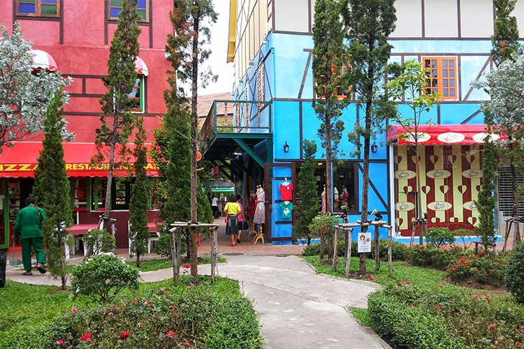 Vé Tham Quan Thành Phố Tình Yêu - Mimosa + Show Cabaret Ở Pattaya, Thái Lan