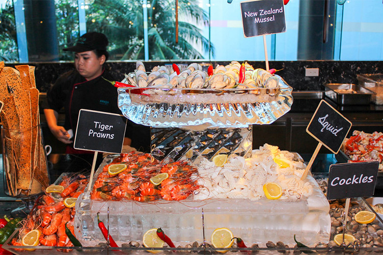 Vé Buffet Quốc Tế International Buffet Lunch Tại Amaya Food Gallery, Thái Lan (Thứ 2- Thứ 7)