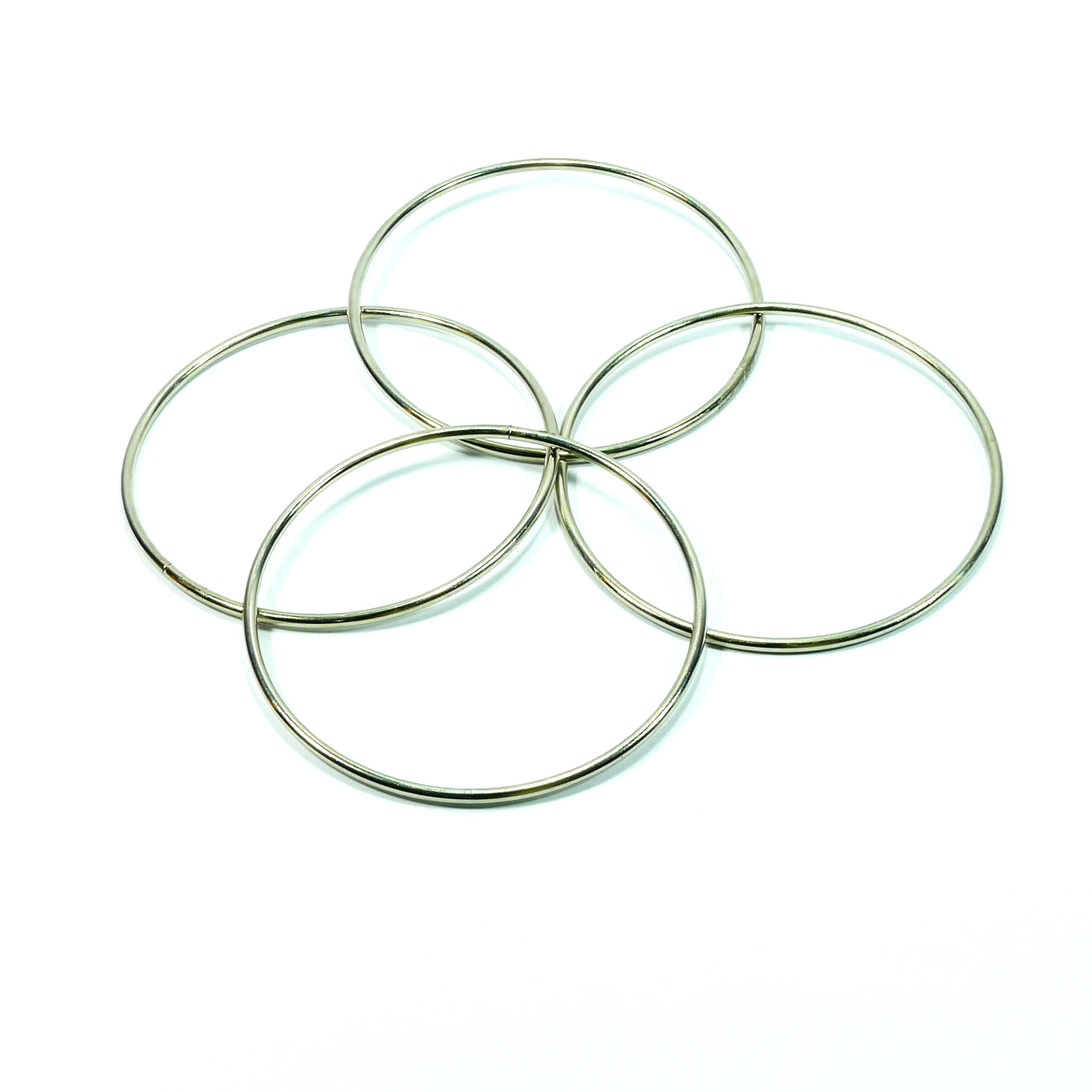 Đồ chơi ảo thuật chiếc vòng ma thuật (loại nhỏ)