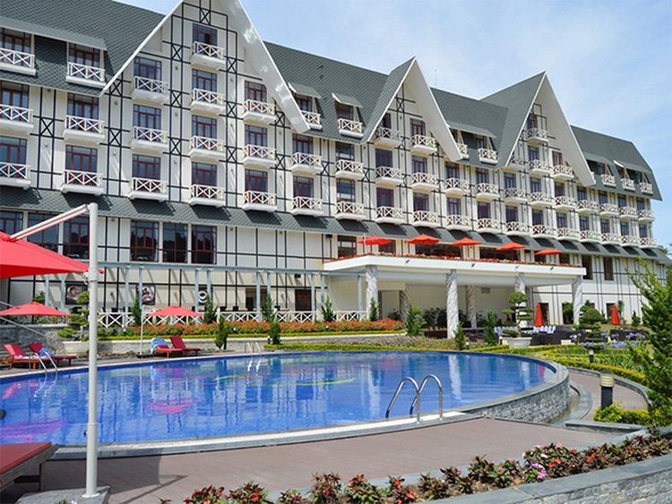 Swiss-Belresort Đà Lạt 5* - Buffet Sáng, Xe Đưa Đón, Hồ Bơi Nước Ấm