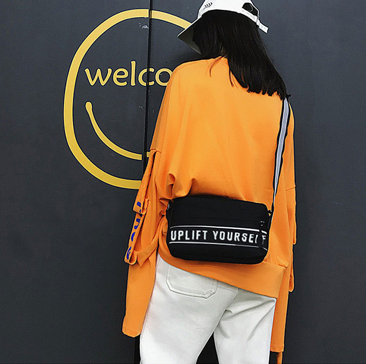 Túi Đeo Chéo 8 Ngăn Uplift Yourstyle Gopack (26 x 17 cm)