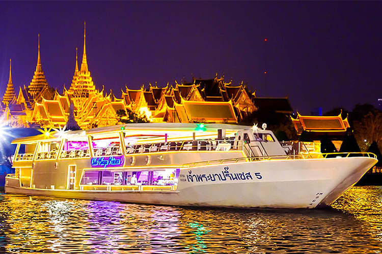 Bữa Tối Trên Chao Phraya Princess (Từ Bến Tàu River City Pier)