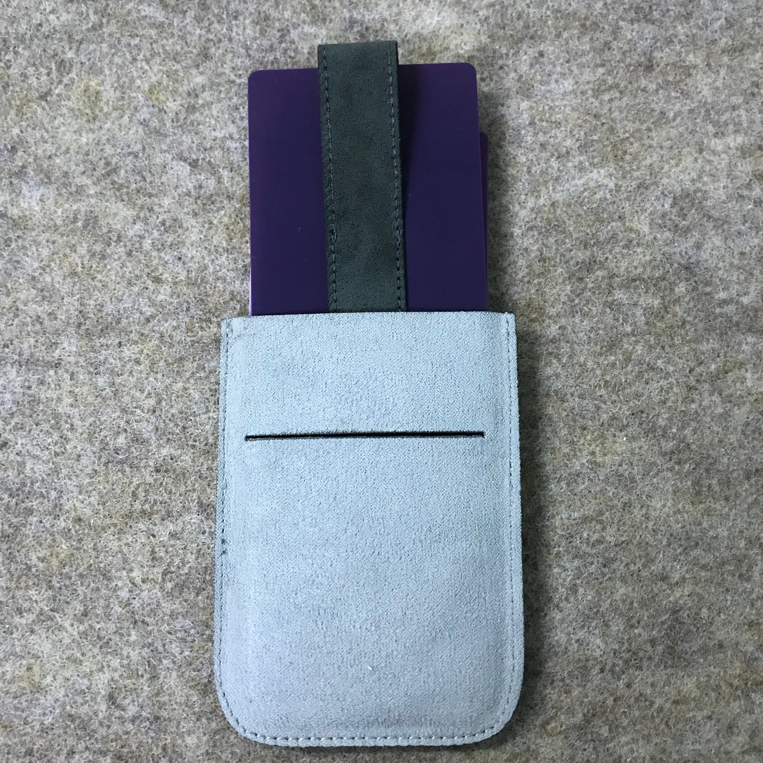 Ví Đựng Thẻ DAX Allocacoc Màu Tím