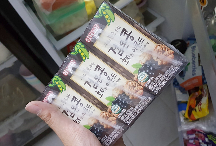 Lốc 3 Hộp Sữa Đậu Đen, Óc Chó, Hạnh Nhân Sahmyook Foods (190ml/Hộp)