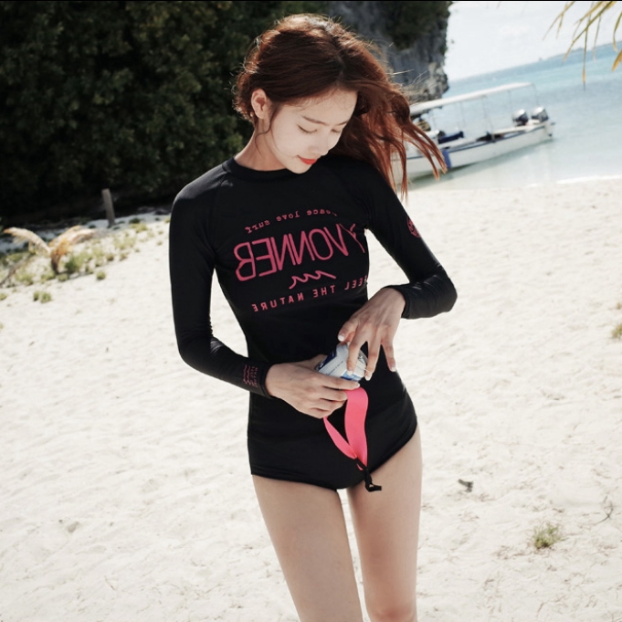 Đồ Bơi Dài Tay Kiểu Korea AT061 MAY Fashion