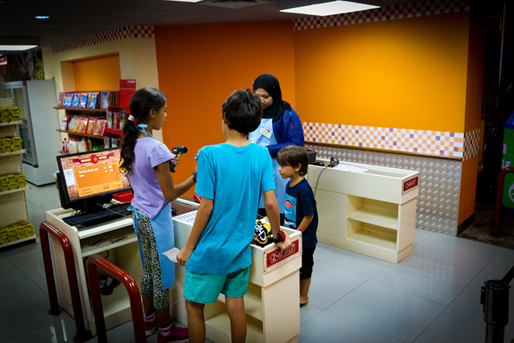 Vé Tham Quan Kidzania Kuala Lumpur, Malaysia