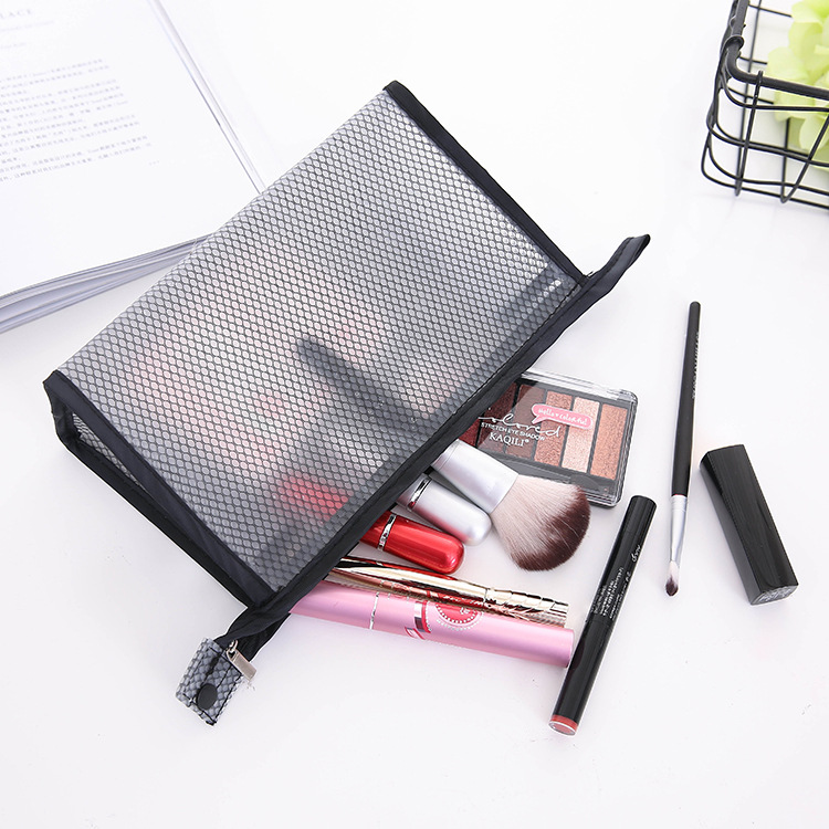Túi Đựng Đồ Trang Điểm Không Thấm Nước- Đen (30 x 21 cm)