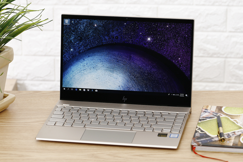 Laptop HP Envy 13-ah0025TU 4ME92PA Core i5-8250U/Win10 (13.3 inch) - Gold - Hàng Chính Hãng