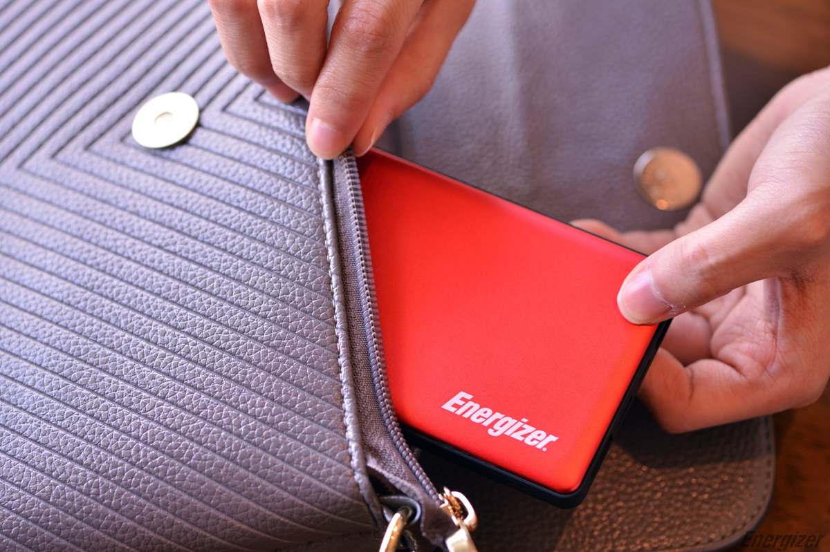 Pin Sạc Dự Phòng Energizer 10.000 mAh UE10015RD Limited Edition (Đỏ) - Hàng Chính Hãng