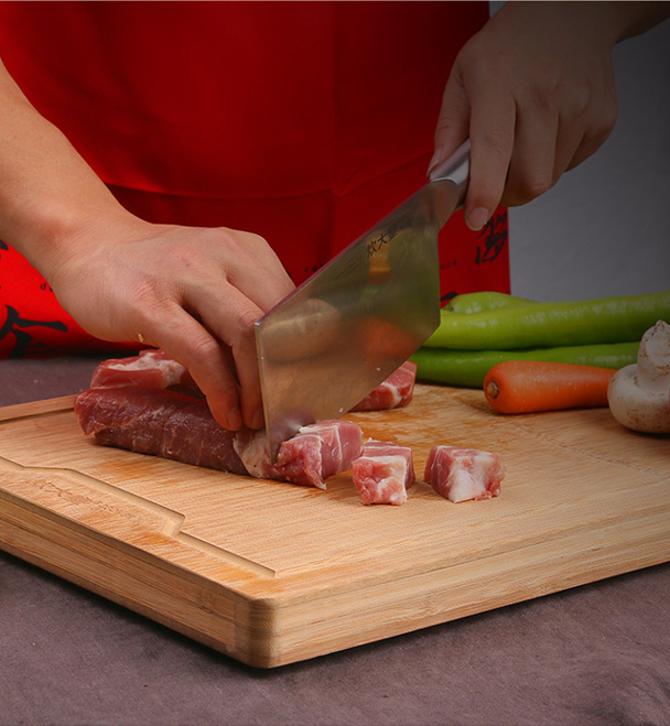 Thớt gỗ tre tự nhiên dày 3cm kích thước 38*26*3cm